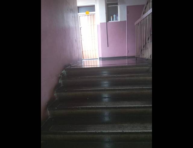 2 BEDROOM APARTMENT FOR SALE IN KEMPTON PARK CENTRAL